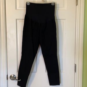 Old Navy maternity black dress leggings M